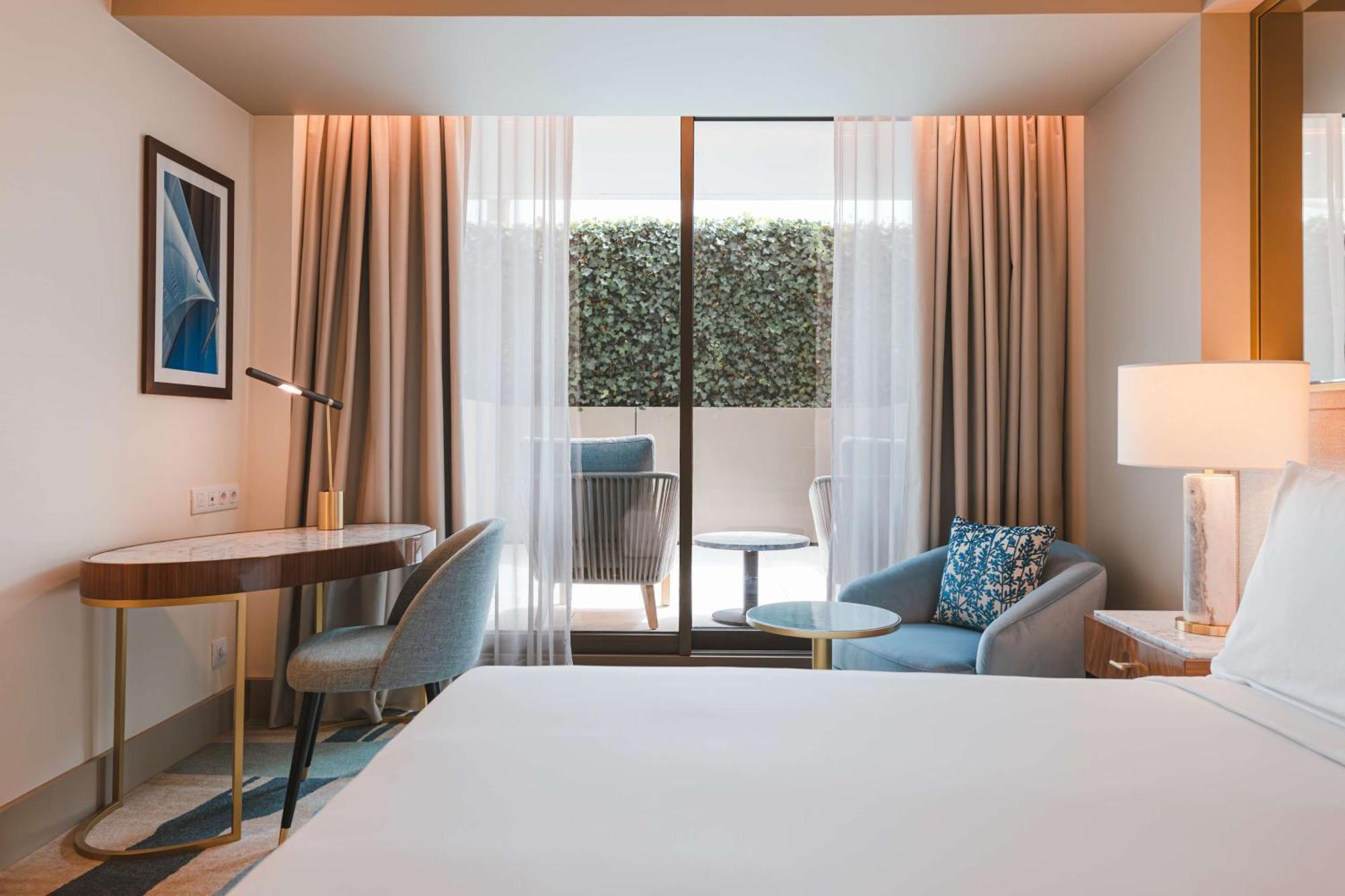Legacy Cascais, Curio Collection By Hilton Hotell