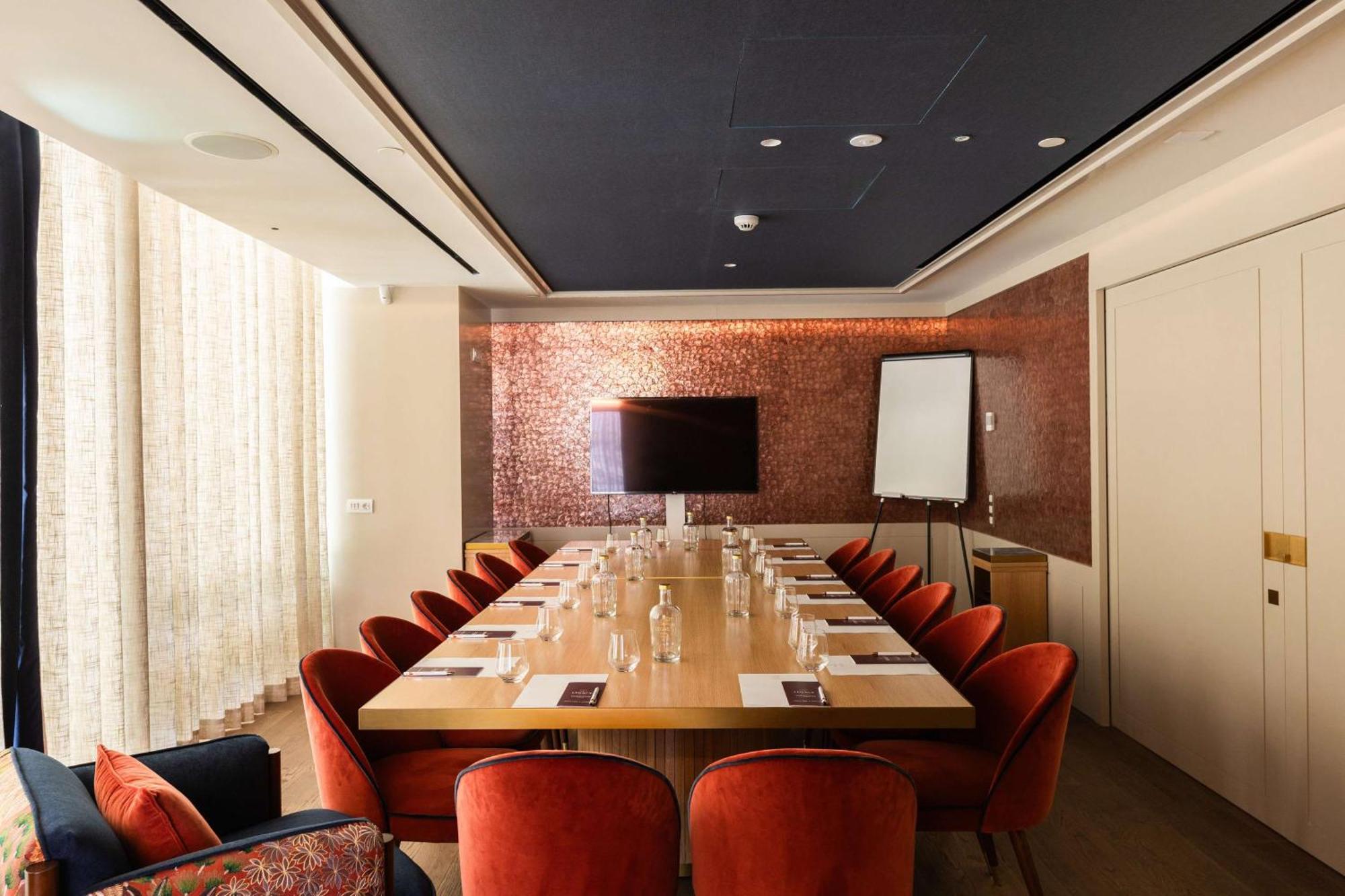 Legacy Cascais, Curio Collection By Hilton Hotell 4*